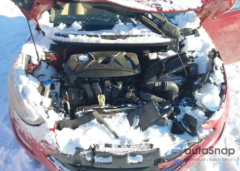 2012 Hyundai Elantra Limited (Ulsan Plant) z USA, uszkodzony, nr VIN KMHDH4AE7CU235886